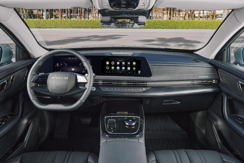 Exceed lx интерьер