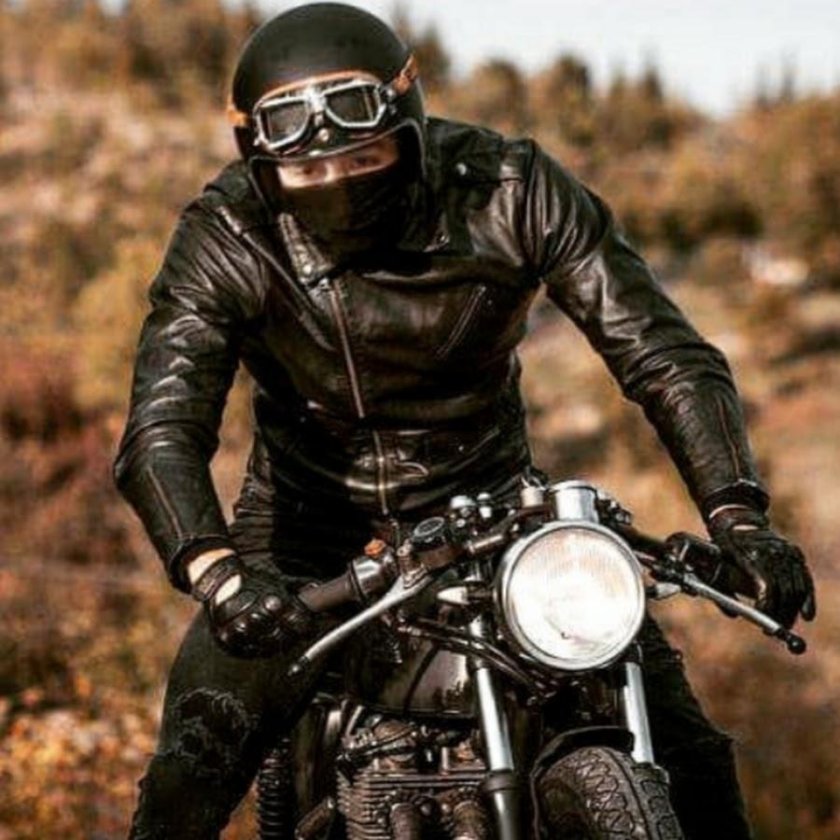 Байкер кафе рейсер