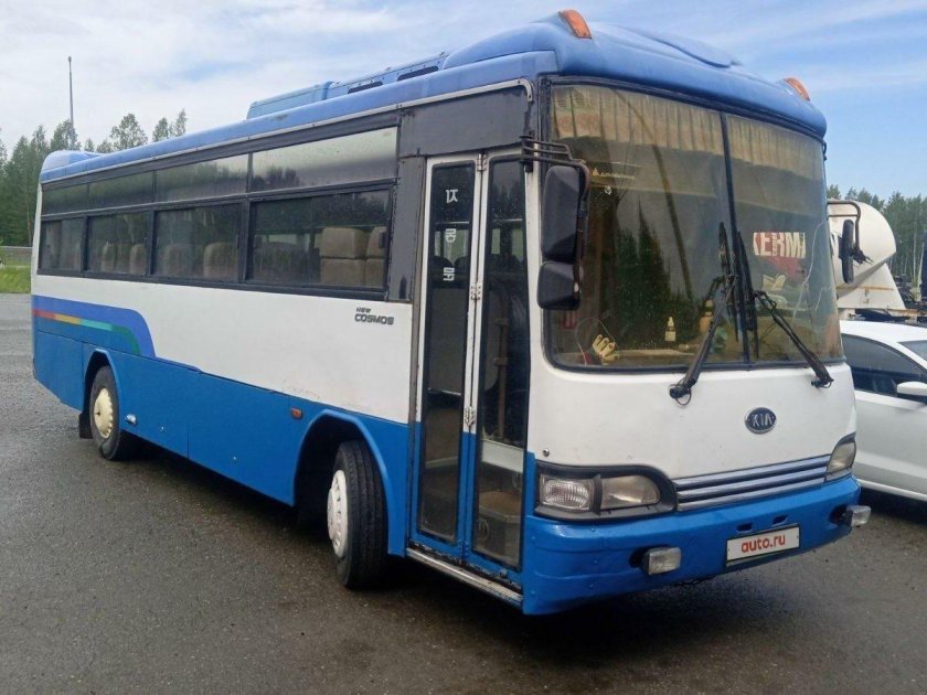 Автобус kia cosmos