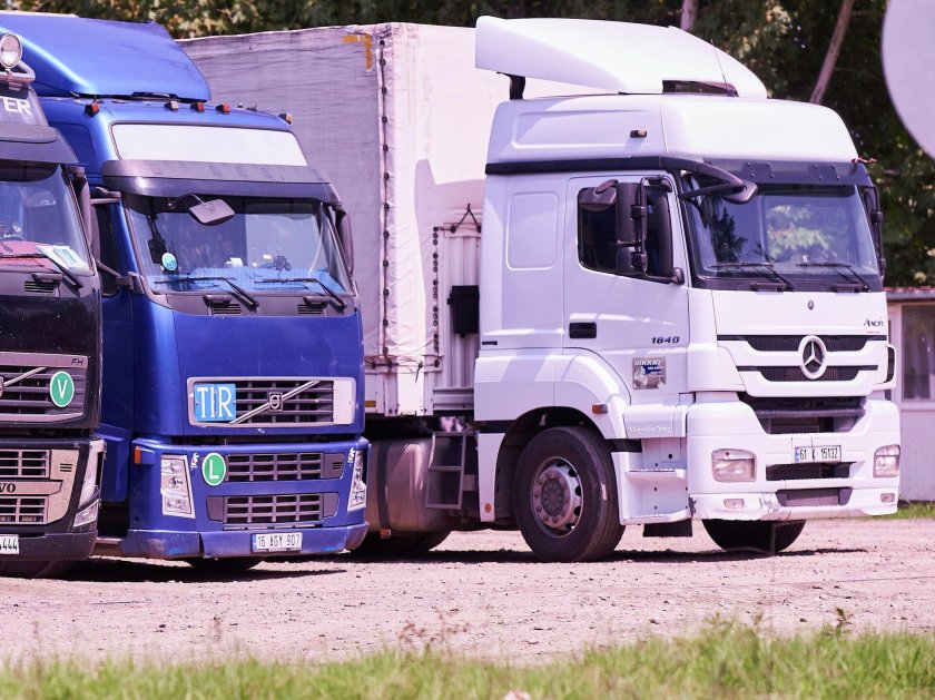 Сколько стоят Грузовики в Грузии