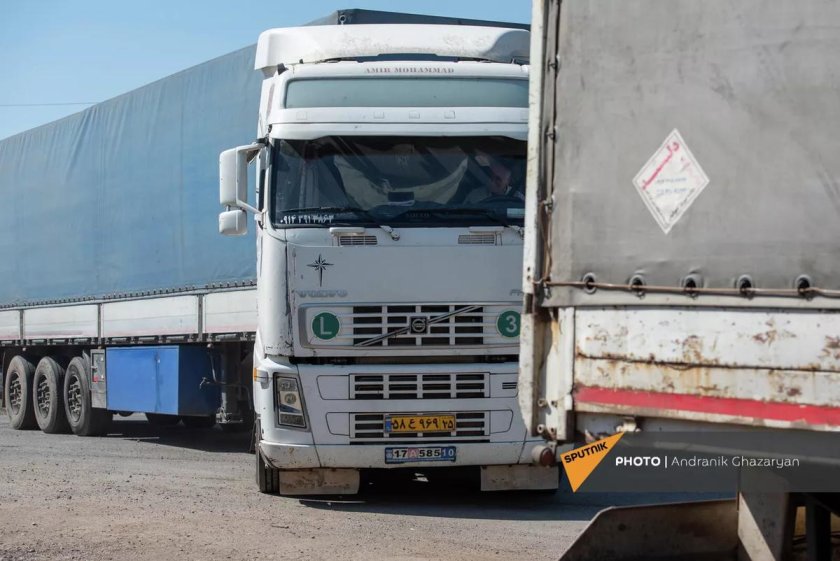 Фура грузовик