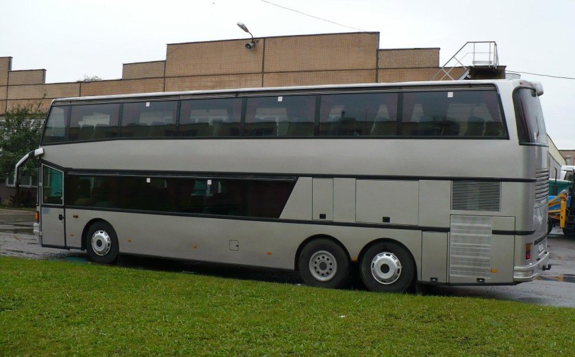 Автобус Setra s328dt