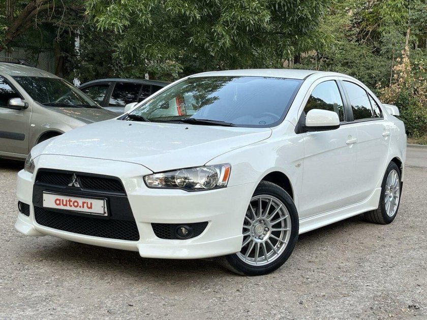 Митсубиси Lancer 2008