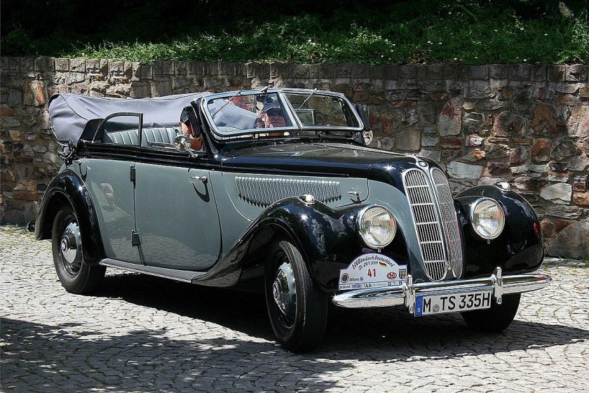 BMW 335 1939