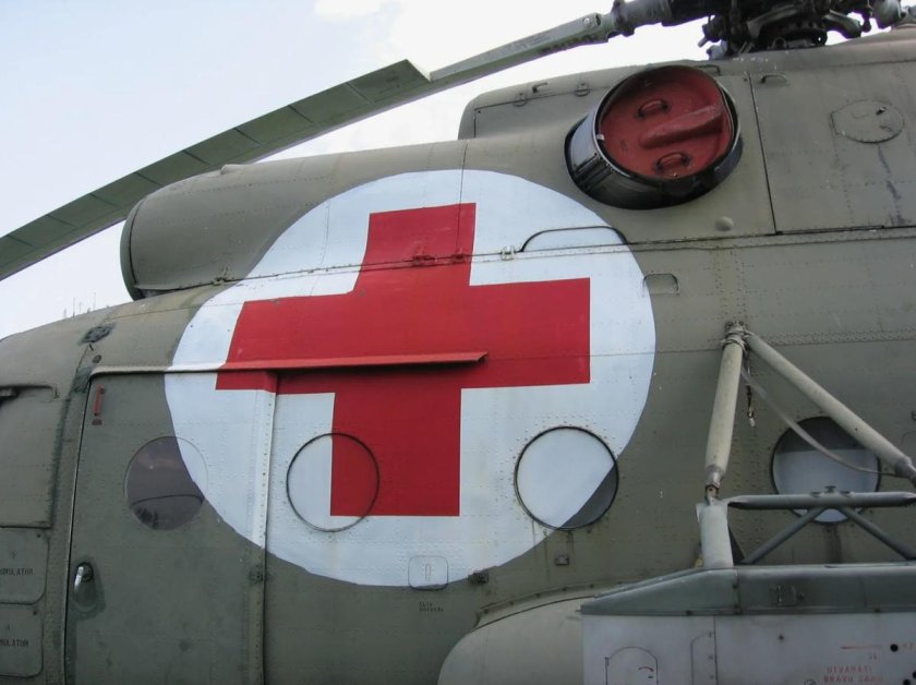 Вертолет красный крест
