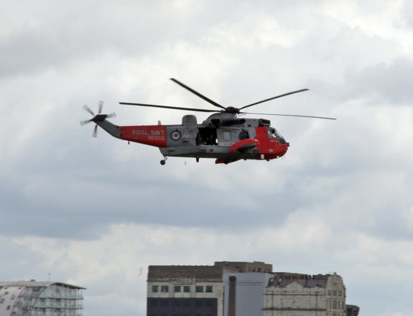 Вертолет ред Булл