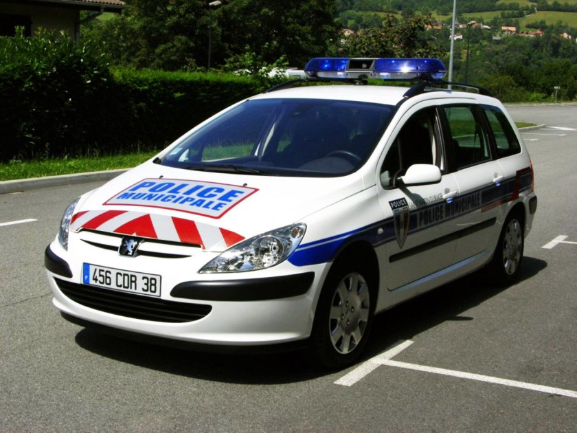 Peugeot 307 полиция