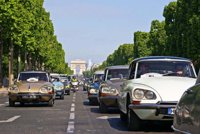 Автомобили Франции