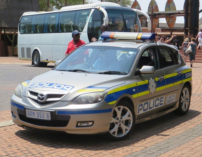 Мазда 3 полиция
