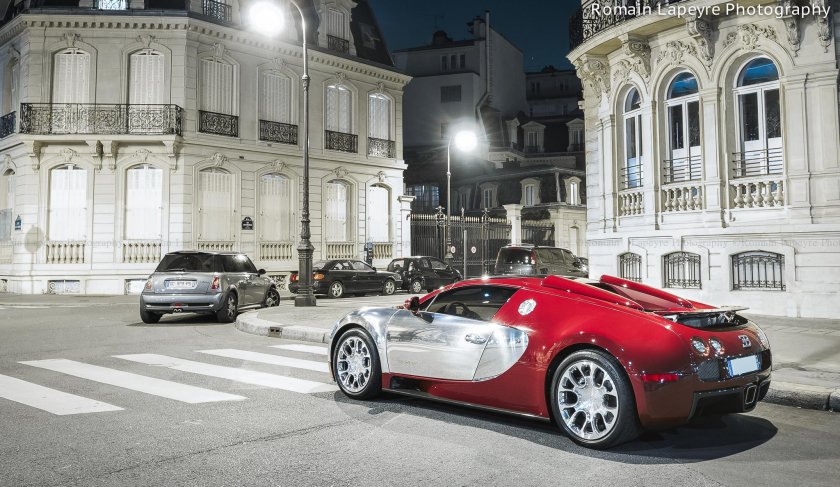 Бугатти Вейрон 2000