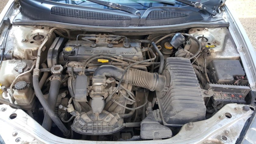 Подкапотная dodge Stratus 2.4
