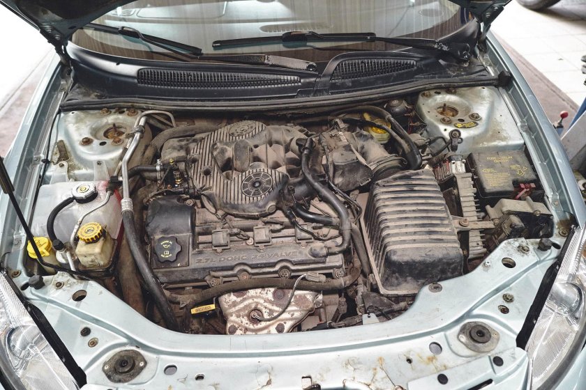 Трубки печки на Додж Стратус