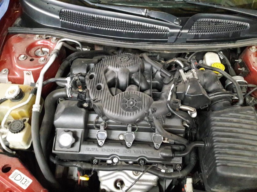 Chrysler Sebring 2.7 мотор