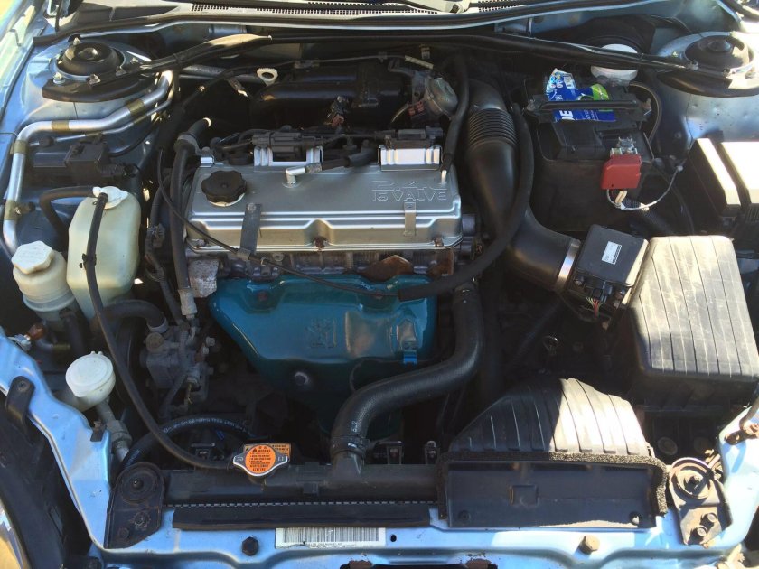 Додж Стратус купе 2.4 двигатель