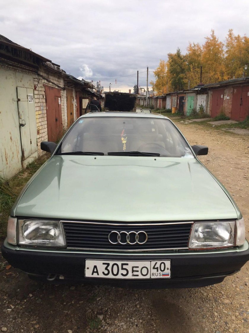 Ауди 100 1984