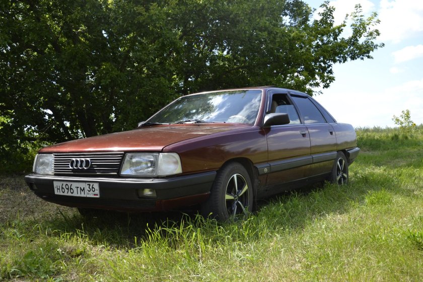 Ауди 100 селедка универсал
