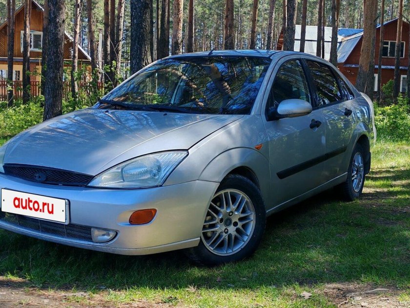 Форд фокус 2001 года седан
