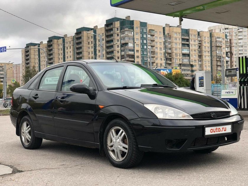 Ford Focus 1 черный