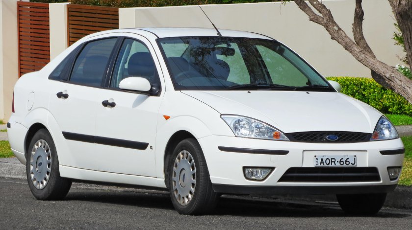 Ford Focus 2004 седан