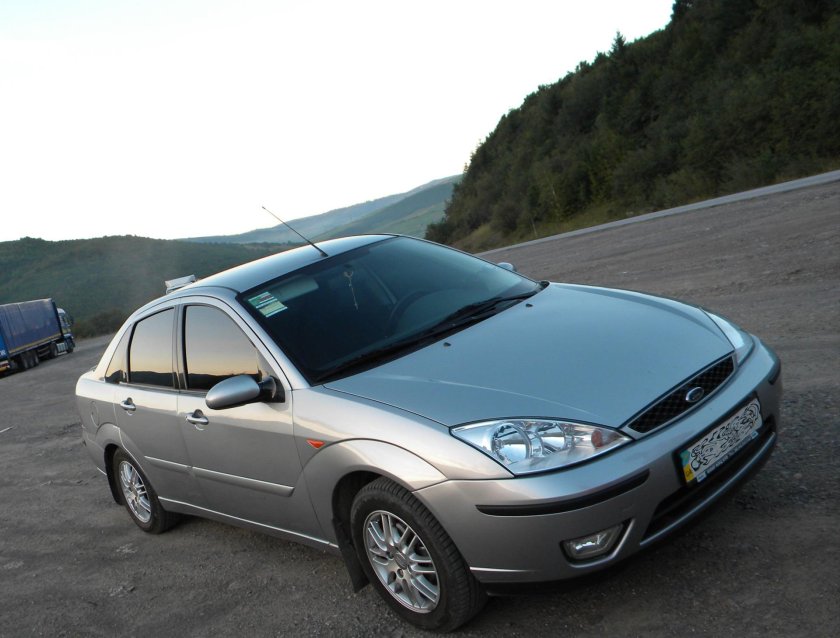Ford Focus 1 седан