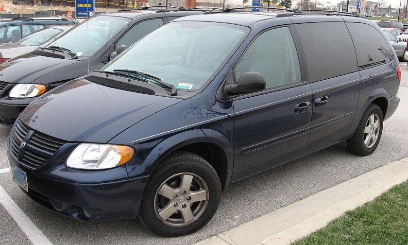 Dodge Grand Caravan 4