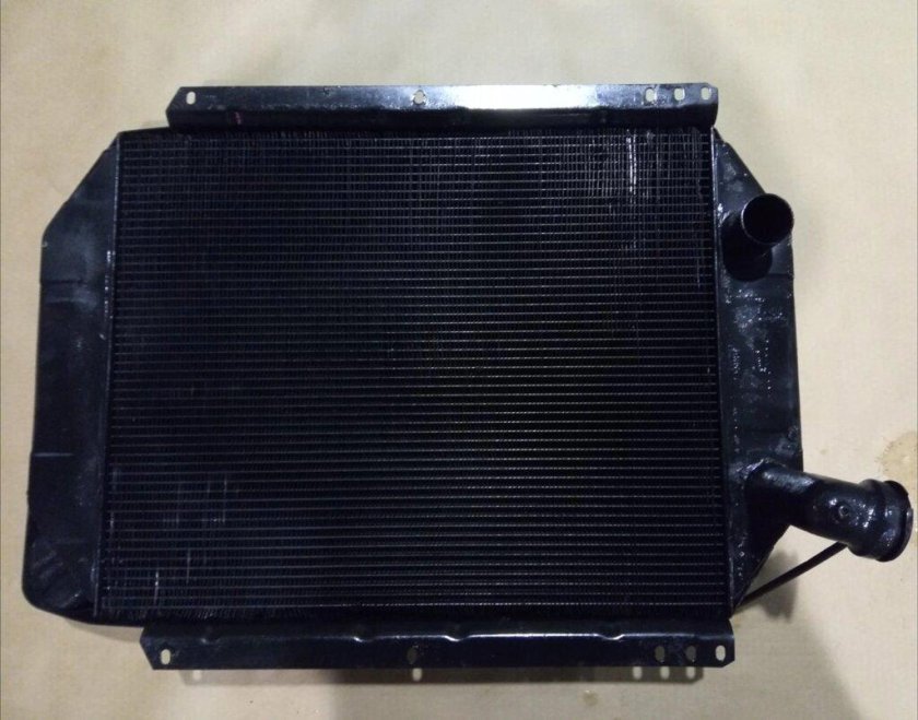 Радиатор ЯАЗ 204