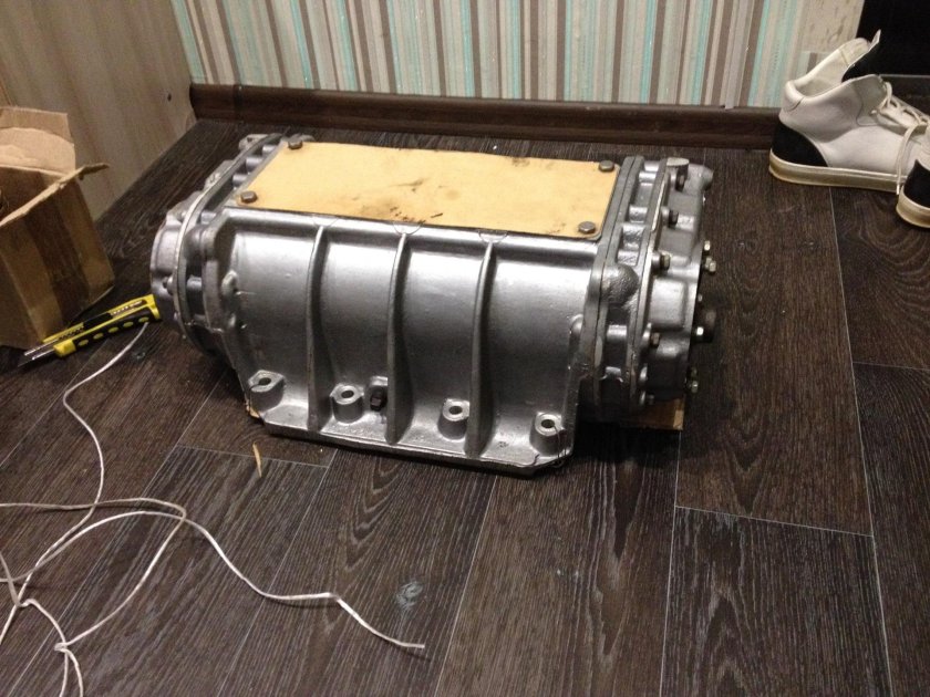 Нагнетатель ЯАЗ 206