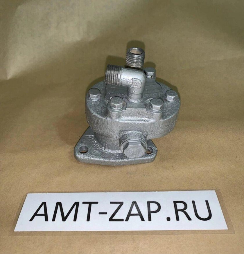 ЯАЗ 204 топливный насос
