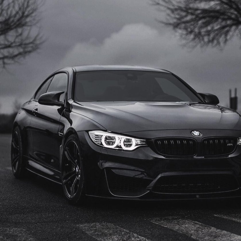 БМВ м4 черная