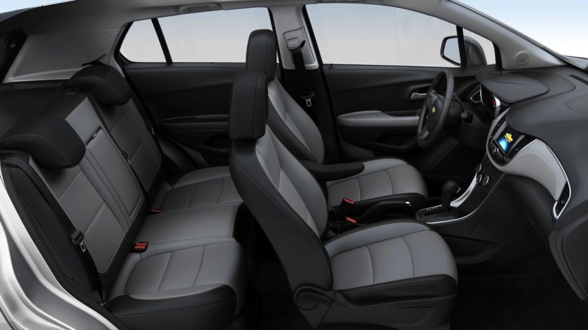 Chevrolet Tracker 2017 салон