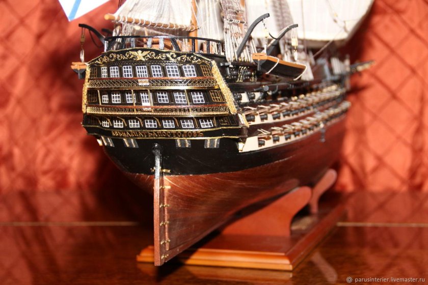 Двенадцать апостолов корабль