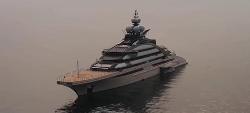 Яхта миллиардера во Владивостоке