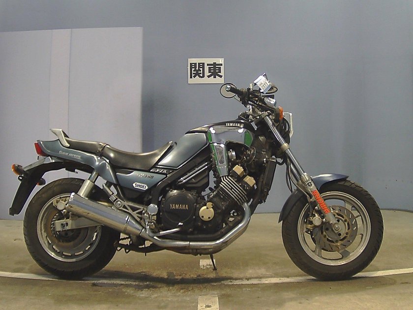 Yamaha FZX 750
