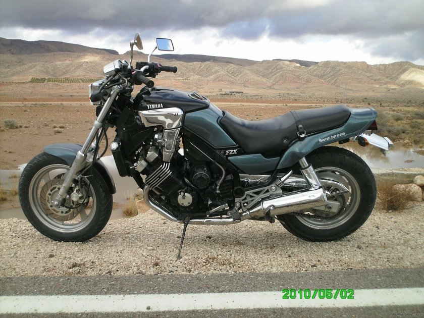 Yamaha fzx
