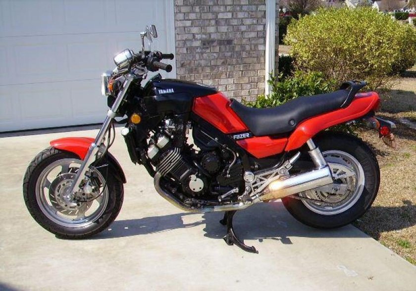 Yamaha FZX