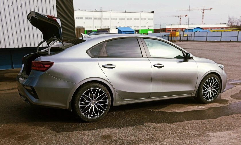 Kia Cerato 4 18 диски
