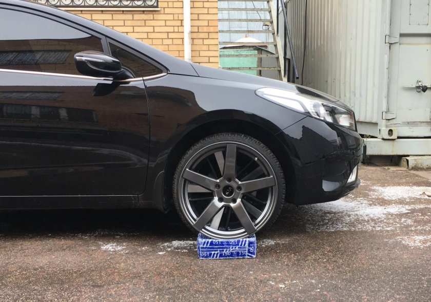 Диски на Киа Церато 3 r18