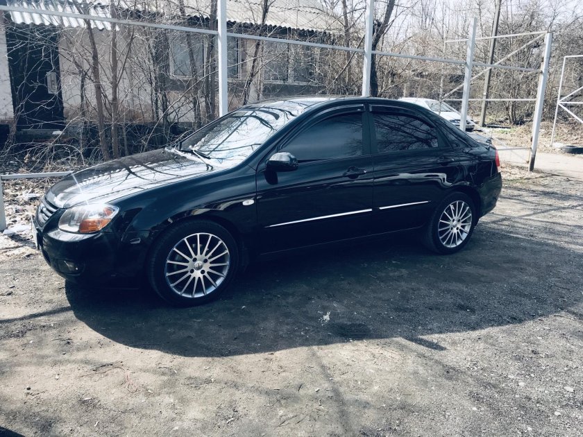 Киа Церато 1 на дисках