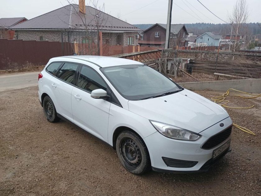 Форд фокус 3 универсал белый 2017