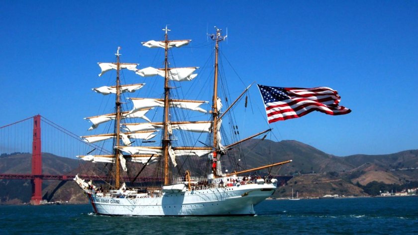 Разные корабли