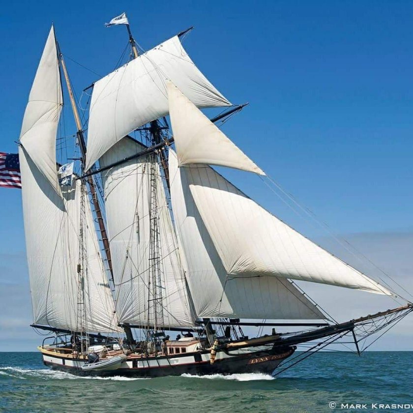 Грузовой парусник