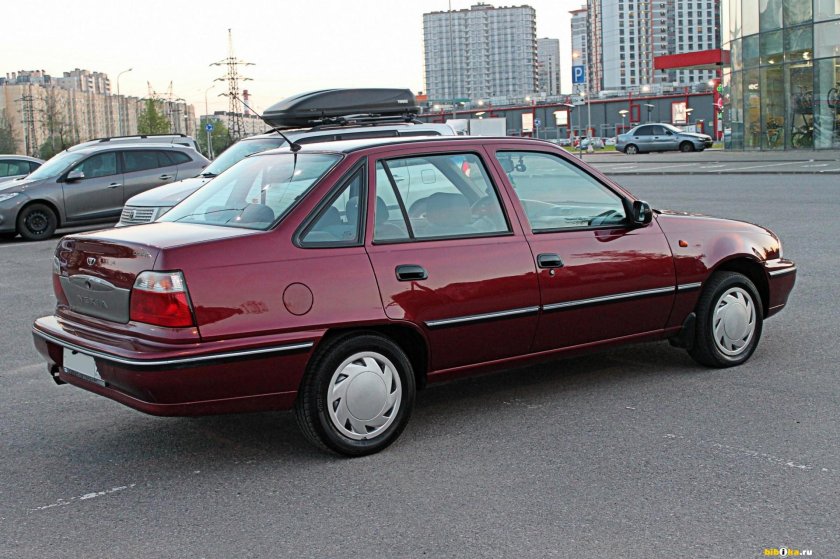 Daewoo Nexia 1 поколение