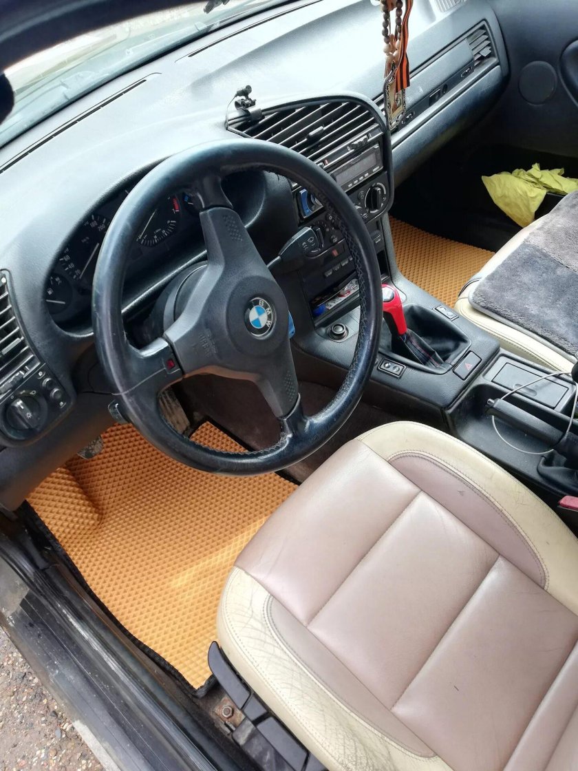 BMW e36 салон