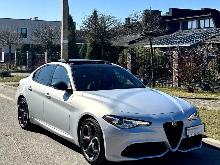 Alfa romeo giulia 2020
