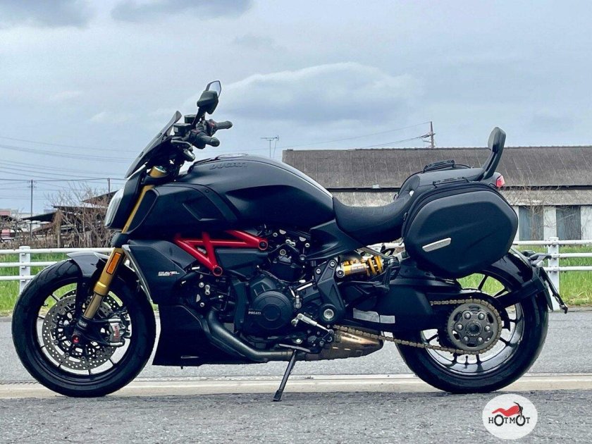 Мотоцикл ducati diavel 1260