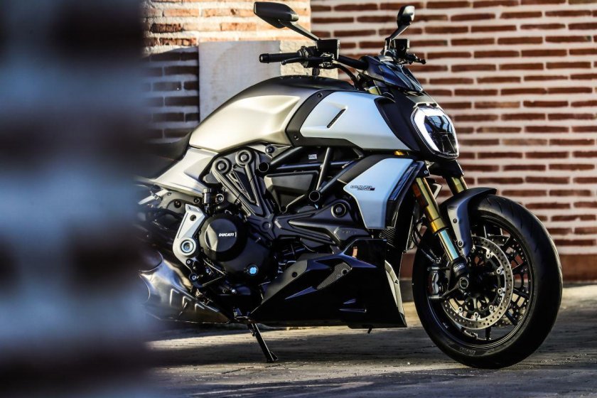 Ducati x diavel