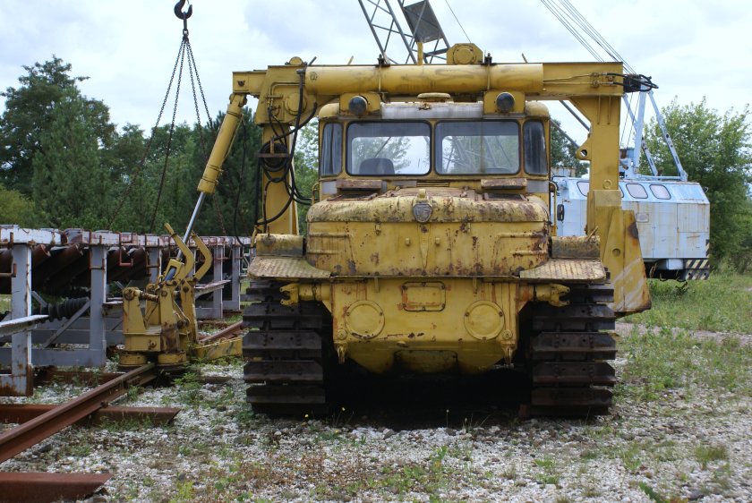 Трубоукладчик чтз тг-1224