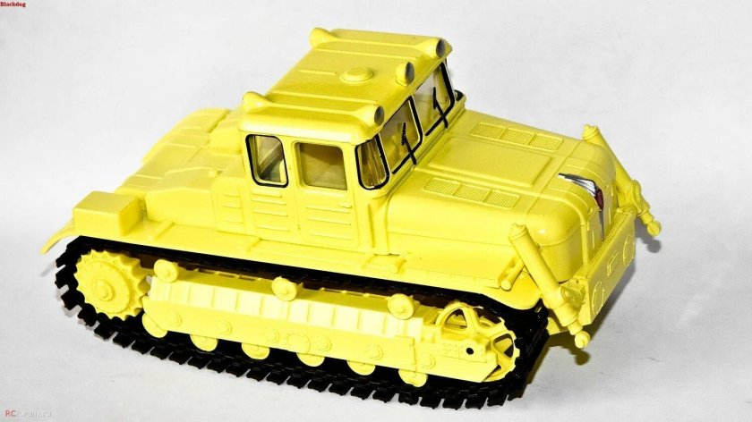 ДЭТ-250 трактор