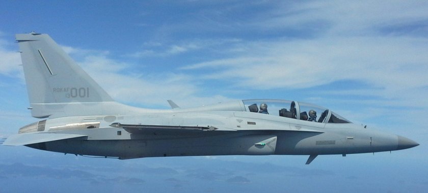 Истребителей fa-50