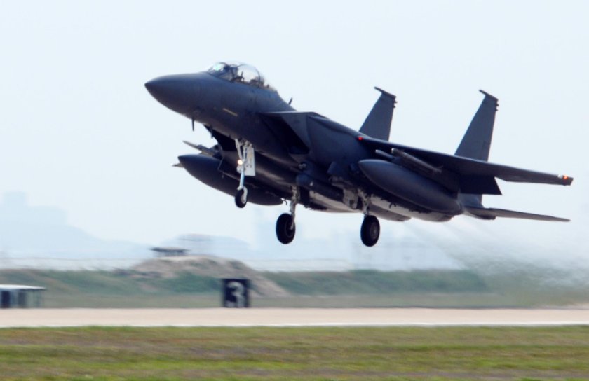 Южная Корея военные самолеты f-15